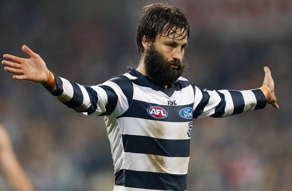 AFL 2016 Rd 16 - Geelong v Sydney GEELONG, AUSTRALIA - JULY 08: Jimmy Bartel of the Cats looks onduring the 2016 AFL Round 16 match between the Geelong Cats and the Sydney Swans at Simonds Stadium on July 8, 2016 in Geelong, Australia. (Photo by Michael Willson/AFL Media)